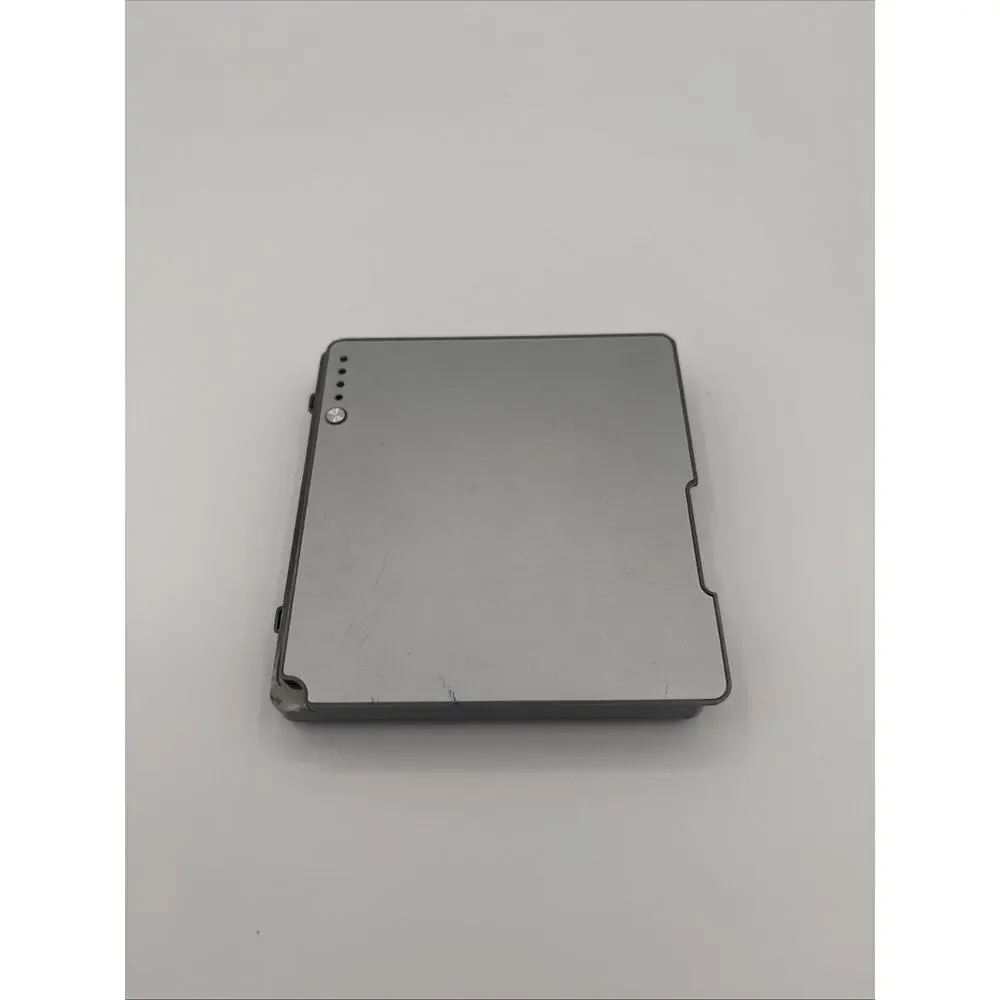 Apple PowerBook G4 Rechargeable Battery Model No. M8511 Untested